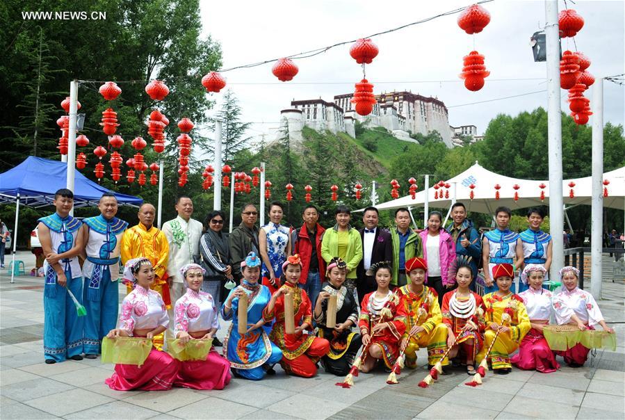 CHINA-LHASA-JIANGXI-CULTURE-PERFORMANCE (CN)