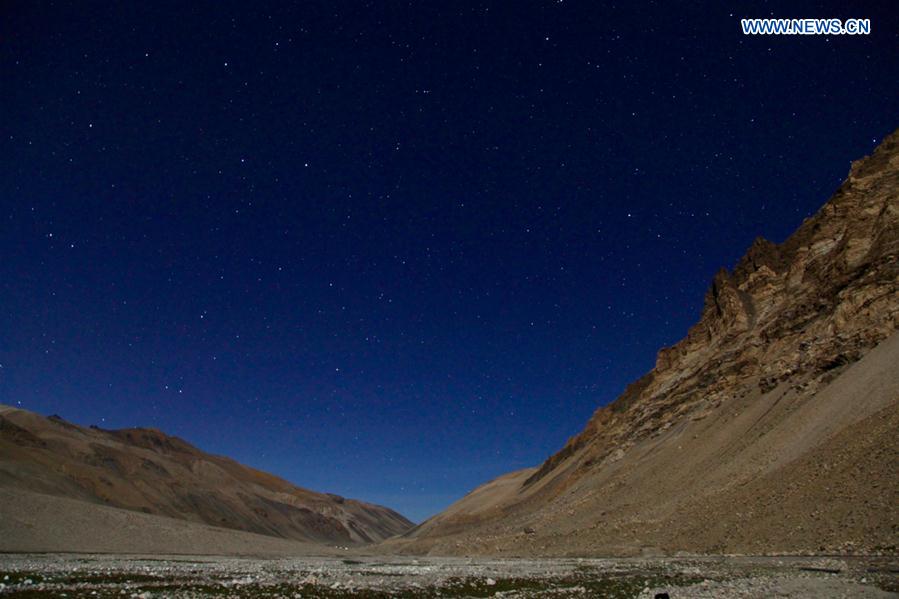 CHINA-TIBET-MOUNT EVEREST-NIGHT SKY(CN)