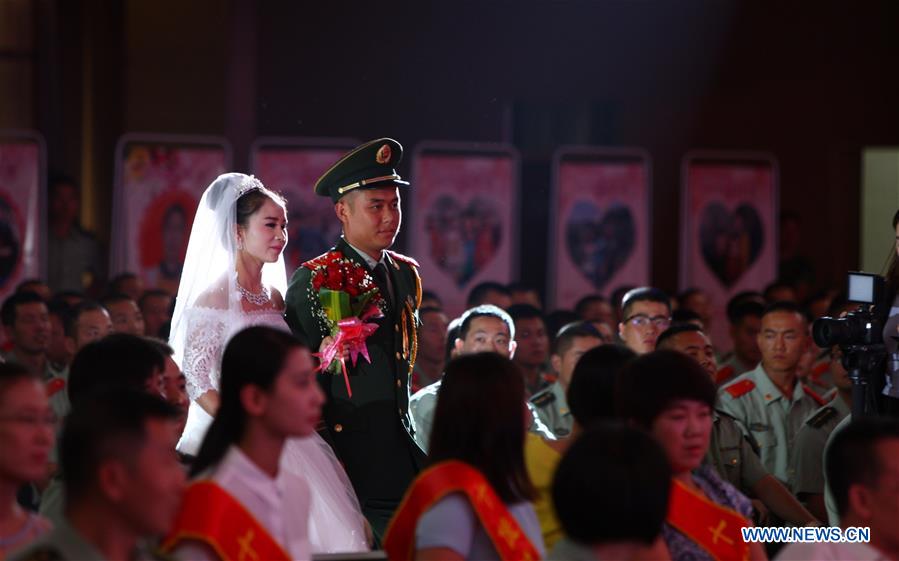 CHINA-XINJIANG-KASHGAR-FRONTIER SOLDIERS-GROUP WEDDING (CN) 