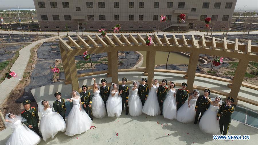 CHINA-XINJIANG-KASHGAR-FRONTIER SOLDIERS-GROUP WEDDING (CN) 