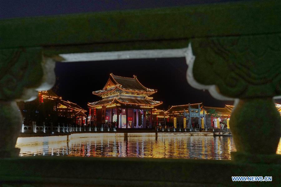 CHINA-HENAN-KAIFENG-NIGHT VIEW (CN)