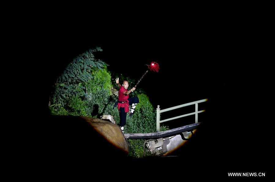 The music ritual was shown on the natural stage of the Songshan Mountain to present a rhythm combined with natural sounds and the 'Zen Music'. 