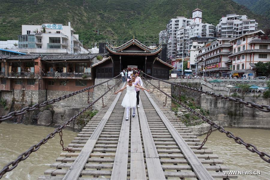 CHINA-SICHUAN-LUDING BRIDGE(CN)