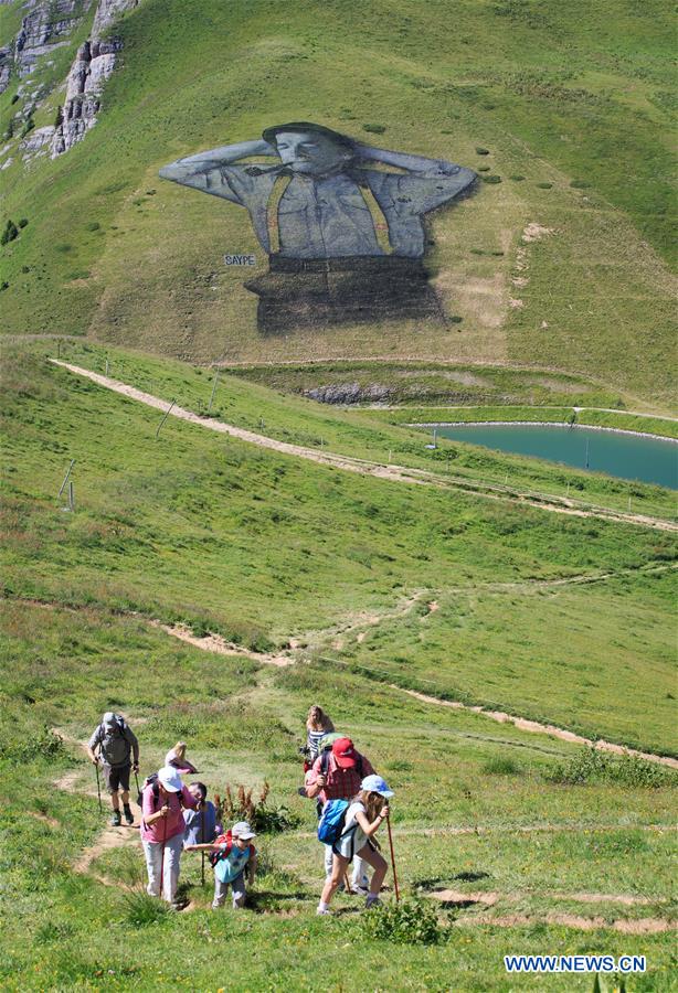 SWITZERLAND-LEYSIN-BIODEGRADABLE PAINTING