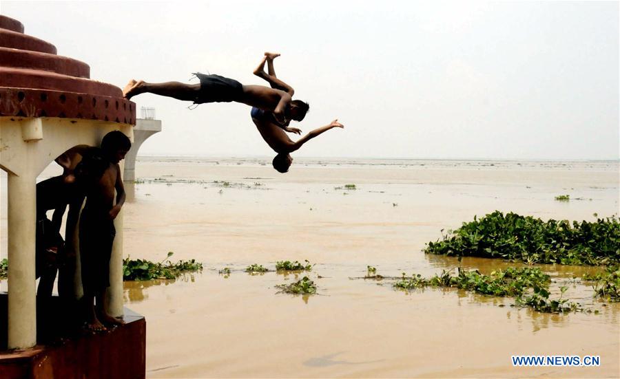 INDIA-PATNA-GANGES RIVER-FLOOD