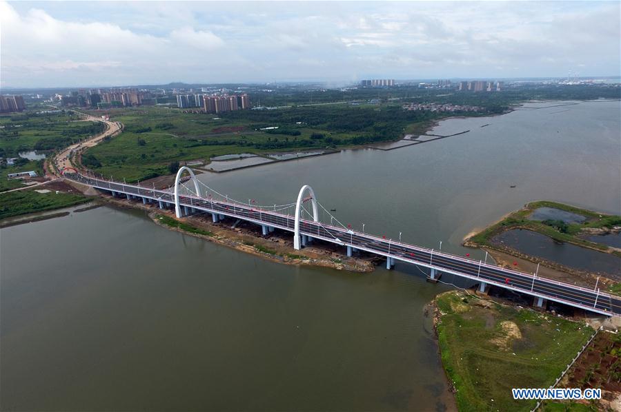 CHINA-HAINAN-BAY BRIDGE (CN)