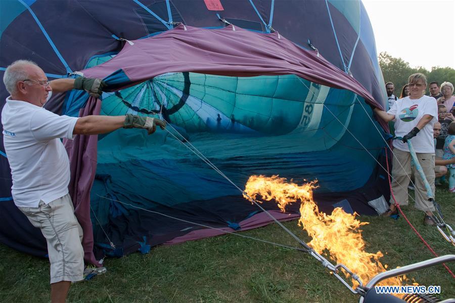 HUNGARY-AGARD-HOT AIR BALLOON-CARNIVAL