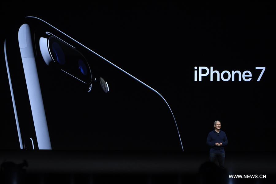 Apple CEO Tim Cook is seen on the stage during an Apple special event promoting its new products in San Francisco, the United States, Sept. 7, 2016. (Xinhua) 