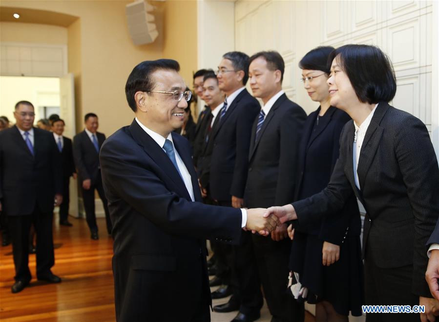 CHINA-MACAO-LI KEQIANG-SAR GOVERMENT-HEADQUARTERS-VISIT (CN)