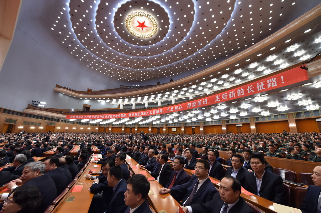 纪念中国红军长征胜利80周年大会举行。记者 翁奇羽摄 