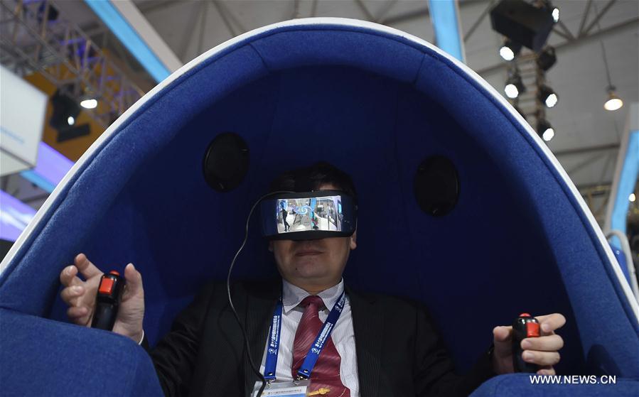 The fair, covering an area about 200,000 square meters, attracted more than 9,000 exhibitors from 91 countries and regions, kicking off on Thursday.