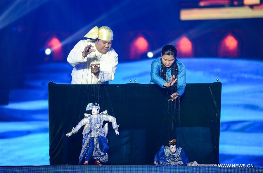 CHINA-XISHUANGBANNA-LANCANG-MEKONG RIVER-FESTIVAL (CN)