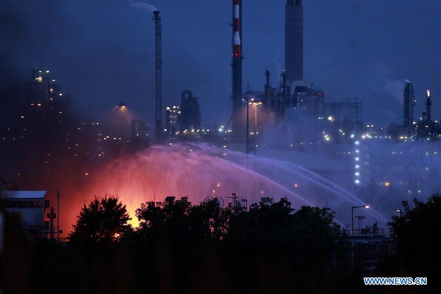 XINHUA-2016 PHOTOS OF THE YEAR-WORLD 