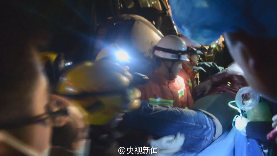 一家四口遭遇車禍 唯一幸存者捐獻親人眼角膜【4】