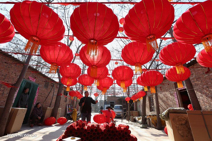 CHINA-SPRING FESTIVAL-RED LANTERNS (CN)