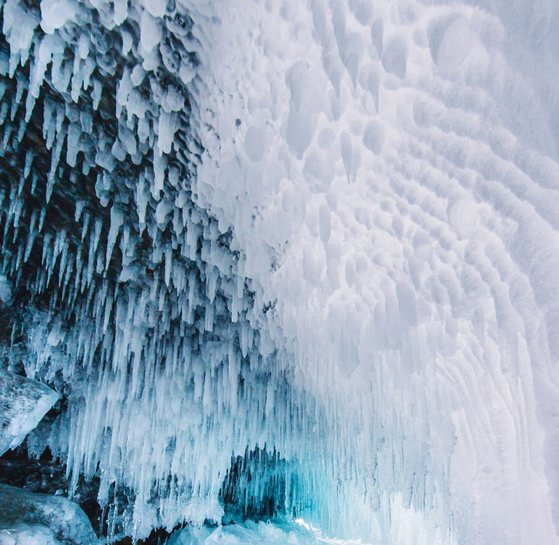 俄貝加爾湖冬季結冰造就魔幻奇景【4】