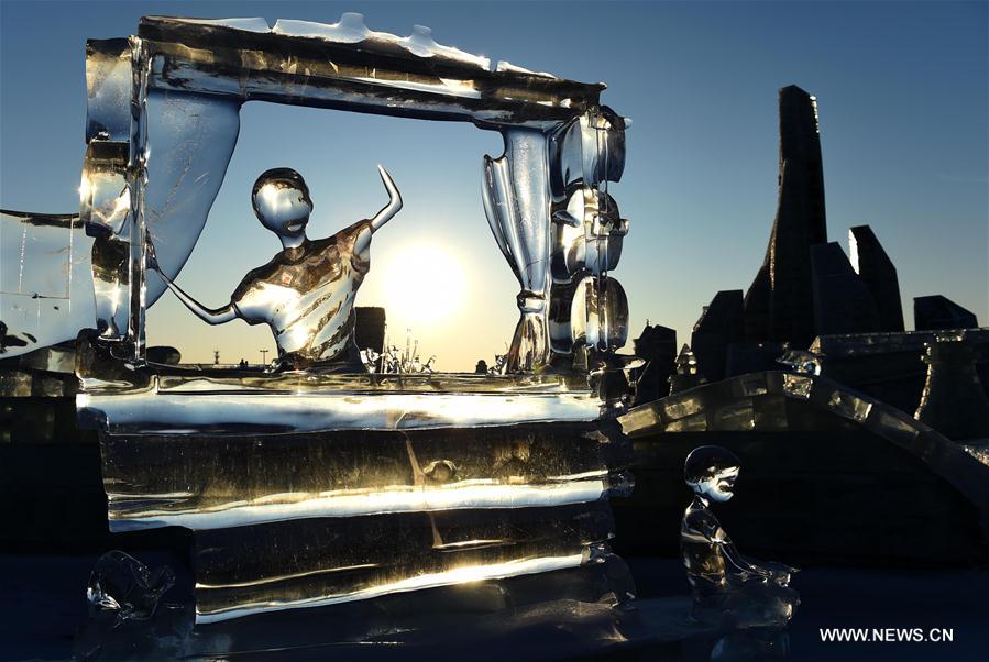 Ice sculptures began to melt as temperature rose recently.