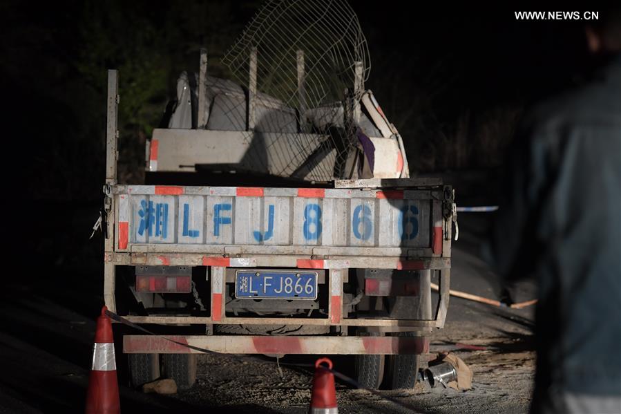 CHINA-HUNAN-ROAD ACCIDENT (CN)