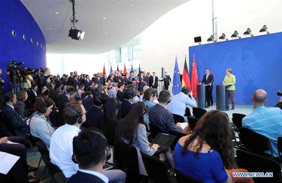 GERMANY-CHINA-LI KEQIANG-MERKEL-PRESS CONFERENCE