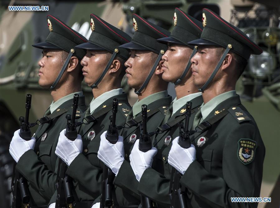 CHINA-HONG KONG-20TH ANNIVERSARY-PLA GARRISON-INSPECTION (CN)