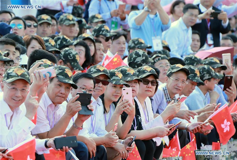 CHINA-HONG KONG-20TH ANNIVERSARY-PLA GARRISON-INSPECTION (CN)