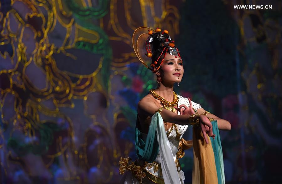 CHINA-QINGHAI-XINING-THANGKA-DANCE DRAMA (CN)