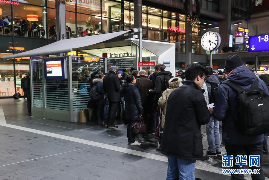 �����ʣ���3���¹�����쫷�Ϯ�� ȫ����·��ͨ�ж�