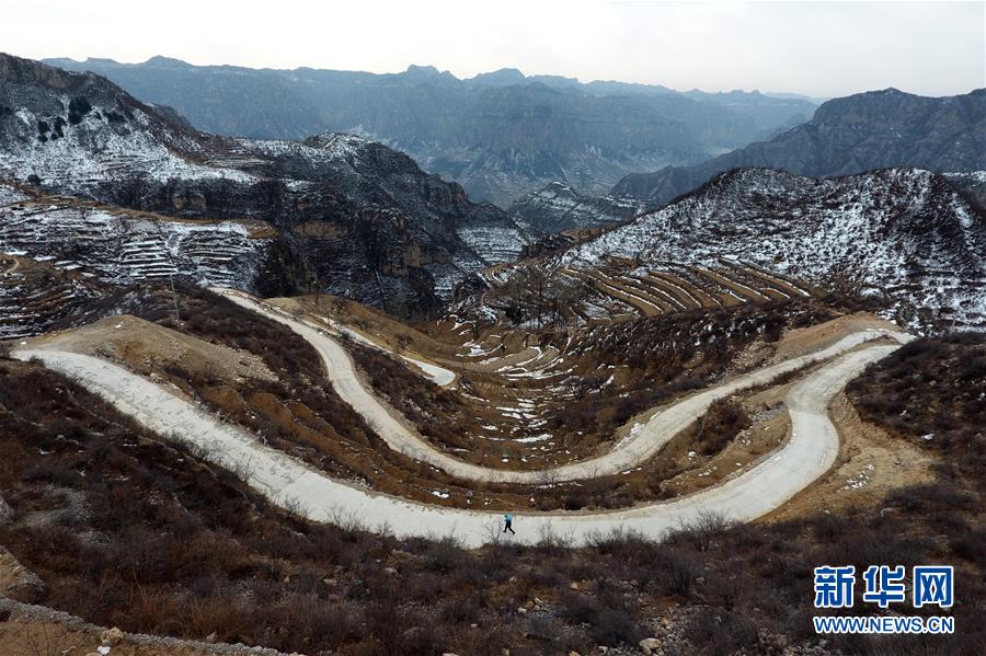 （圖片故事）（19）天路·郵差·三十載