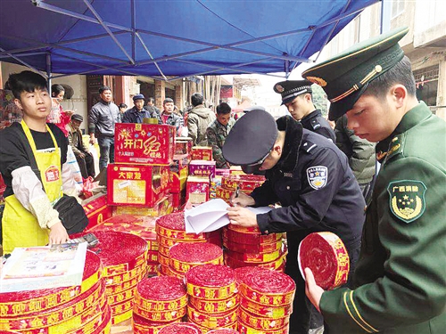 南宁警方春节织密防控网 七位一体保市民平安