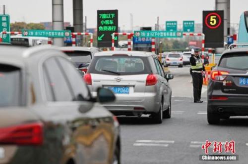 清明节假期中国道路交通总体平稳有序