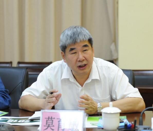 广弘集团董事长_弘高集团董事长何宁