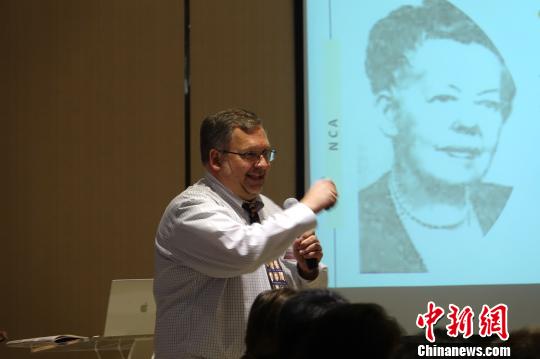 中外学者共话媒介如何助力政府治理
