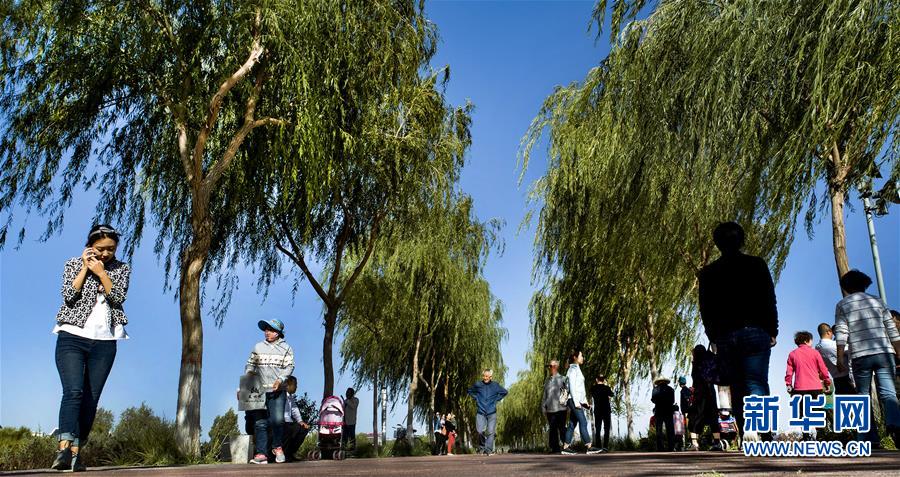 �������й�����9������ɽ�ºں�ʪ�� ��ˮ��ױ��ʫ�ƻ�