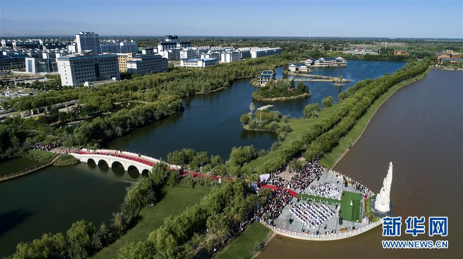 �������й�����1������ɽ�ºں�ʪ�� ��ˮ��ױ��ʫ�ƻ�