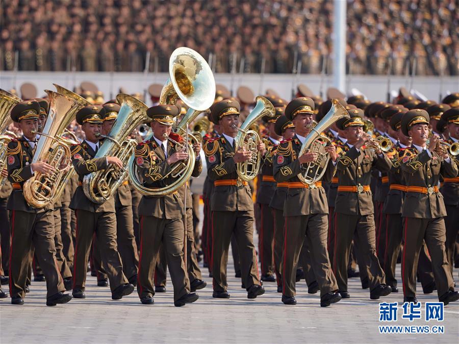 9月9日，朝鮮在平壤舉行盛大閱兵式和群眾花車游行，熱烈慶祝建國70周年。新華社記者邢廣利 攝