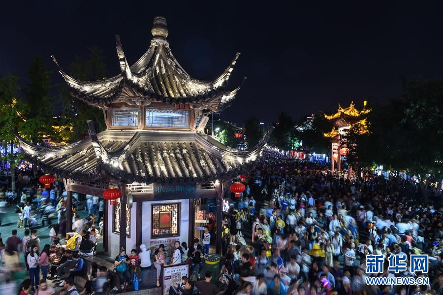 ����ᣩ��2�������Ͼ���ҹ�η�����