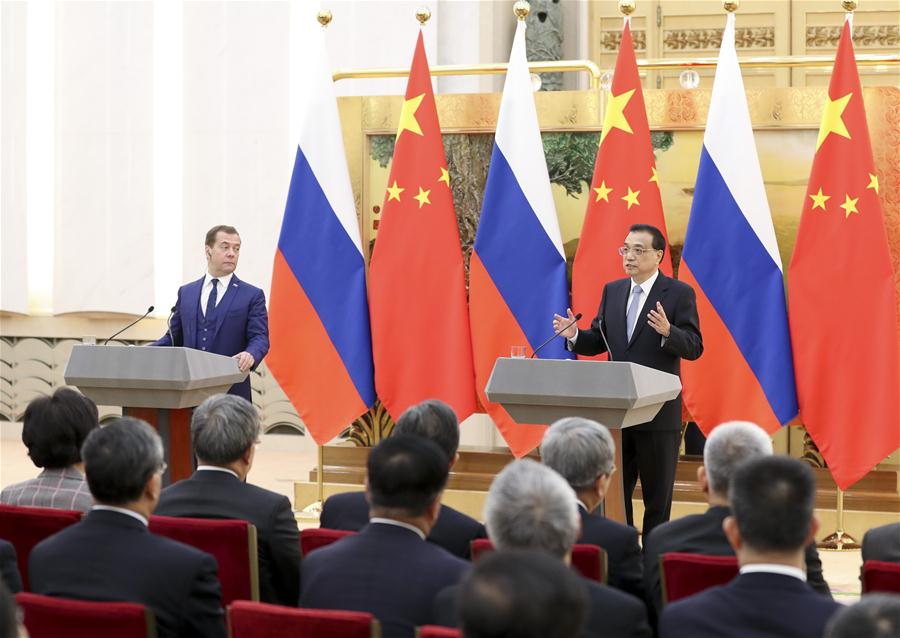 CHINA-BEIJING-LI KEQIANG-RUSSIAN PM-REGULAR MEETING-PRESS (CN)