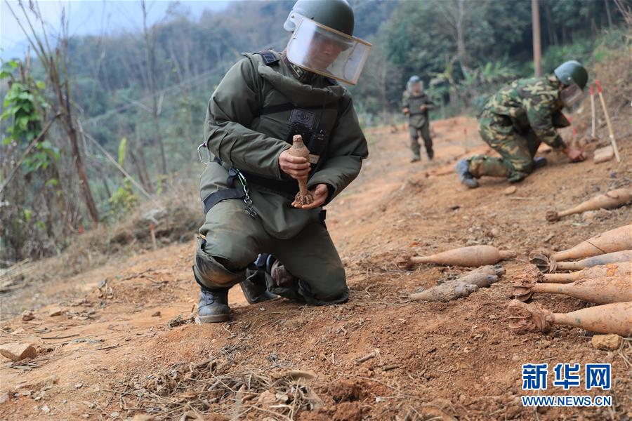 （圖文互動）（4）和平年代，離死神最近的人——南部戰區陸軍雲南掃雷大隊邊境掃雷排爆記事