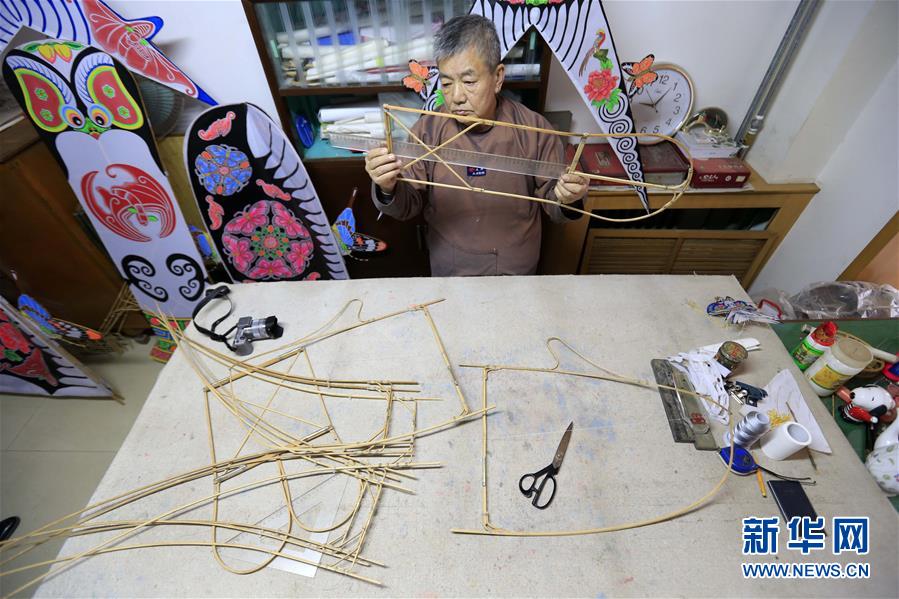 #(图片故事)(4)民间手艺人痴迷风筝20载