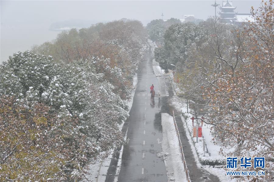 ����������12����ĩӭѩ