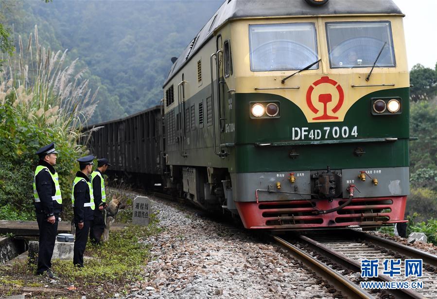 （社會）（9）中越國際客運列車十年的平安守護