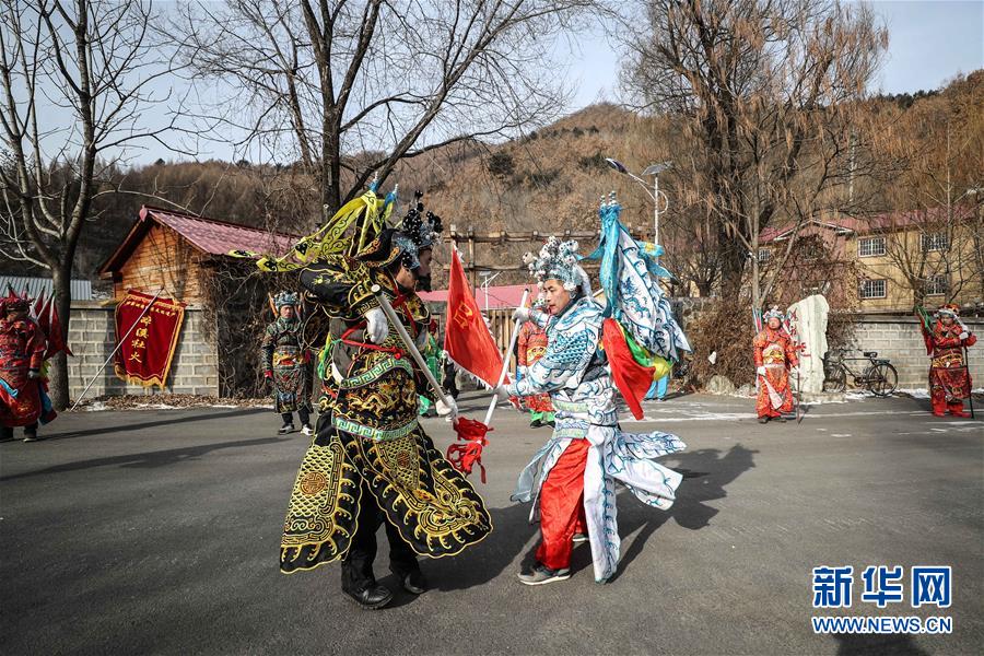 （新春走基層）（10）小村庄裡傳承百年的“武社火”