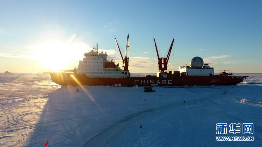 ����35���ϼ��ƿ���ͼ�Ļ�������3����ɽѩ��̽�ϼ�������ѩ�����ŵ�35���ϼ��ƿ����м�