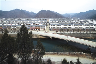 山阳县人口多少万_山阳县城人口将达到12万,东进西扩,十里 色河将并入城区