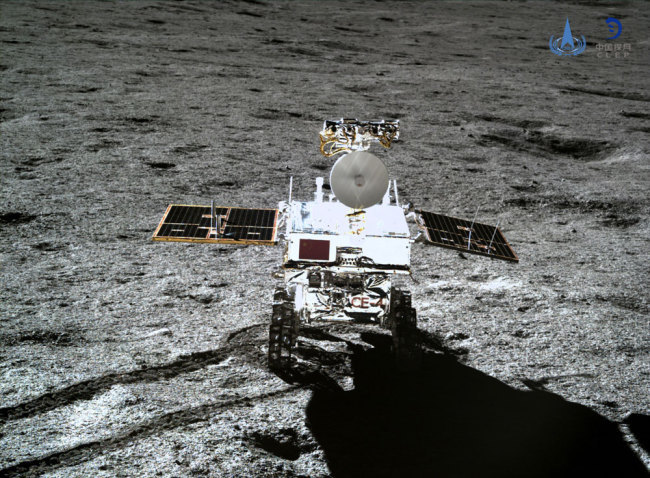 Photo taken by the lander of the Chang'e-4 probe on Jan. 11, 2019 shows the rover Yutu-2 (Jade Rabbit-2). [Photo: Xinhua/China National Space Administration]