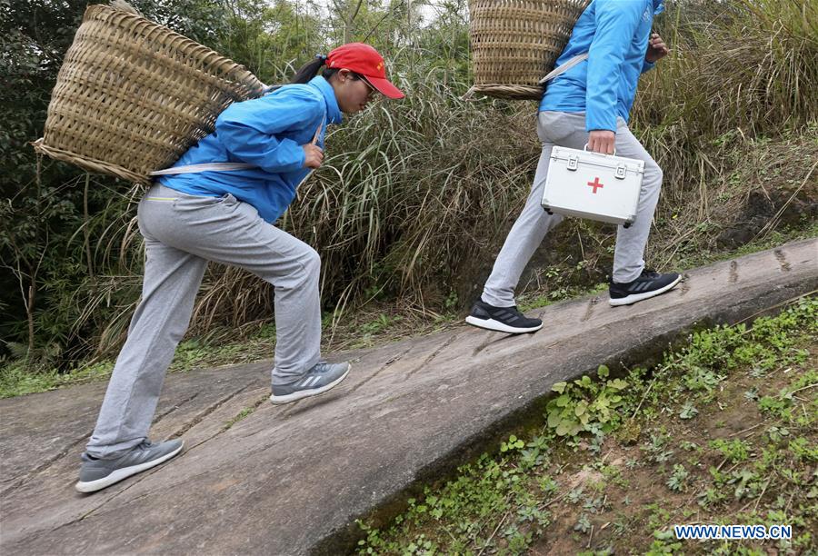 CHINA-CHONGQING-RURAL DOCTORS (CN)