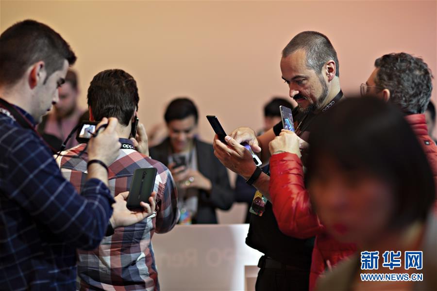 OPPO在欧洲推出首款5G商用手机