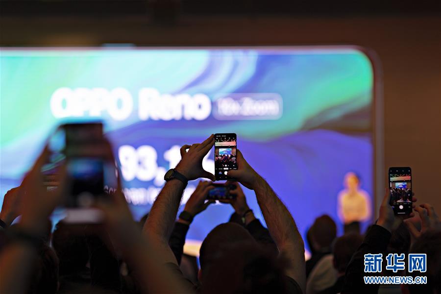 �����ʣ���2��OPPO��ŷ���Ƴ��׿�5G�����ֻ�