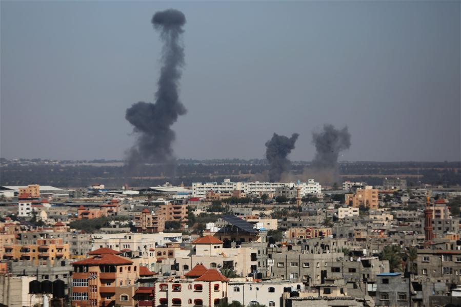 MIDEAST-GAZA-AIRSTRIKES