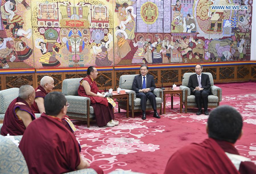 CHINA-BEIJING-WANG YANG-PANCHEN LAMA-MEETING (CN)